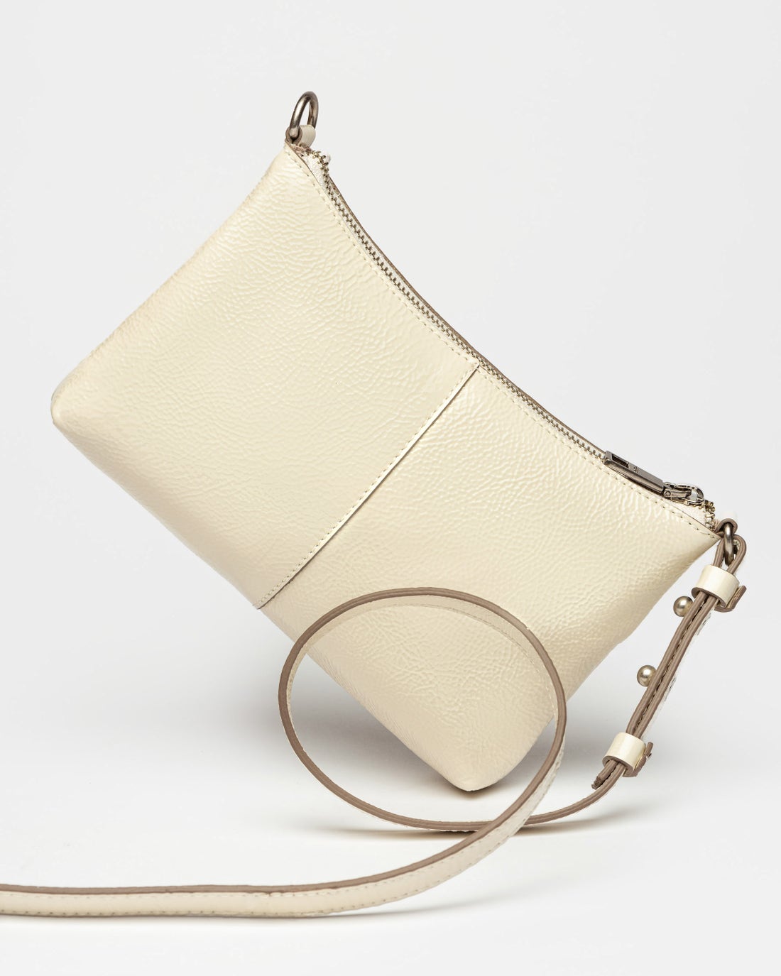 Mini bag Pocket en cuero charol arrugado