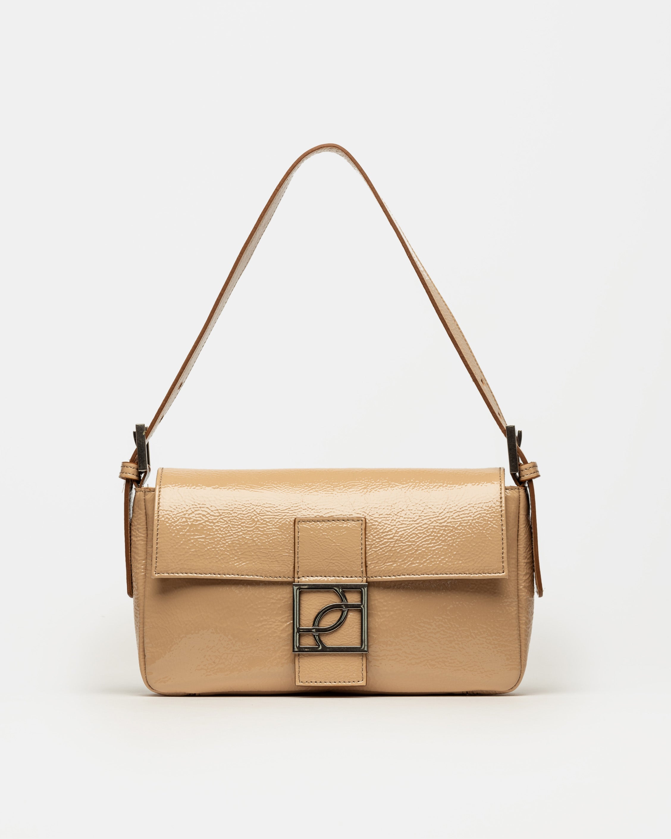 CARTERA AL HOMBRO SIGNATURE EN CUERO CHAROL