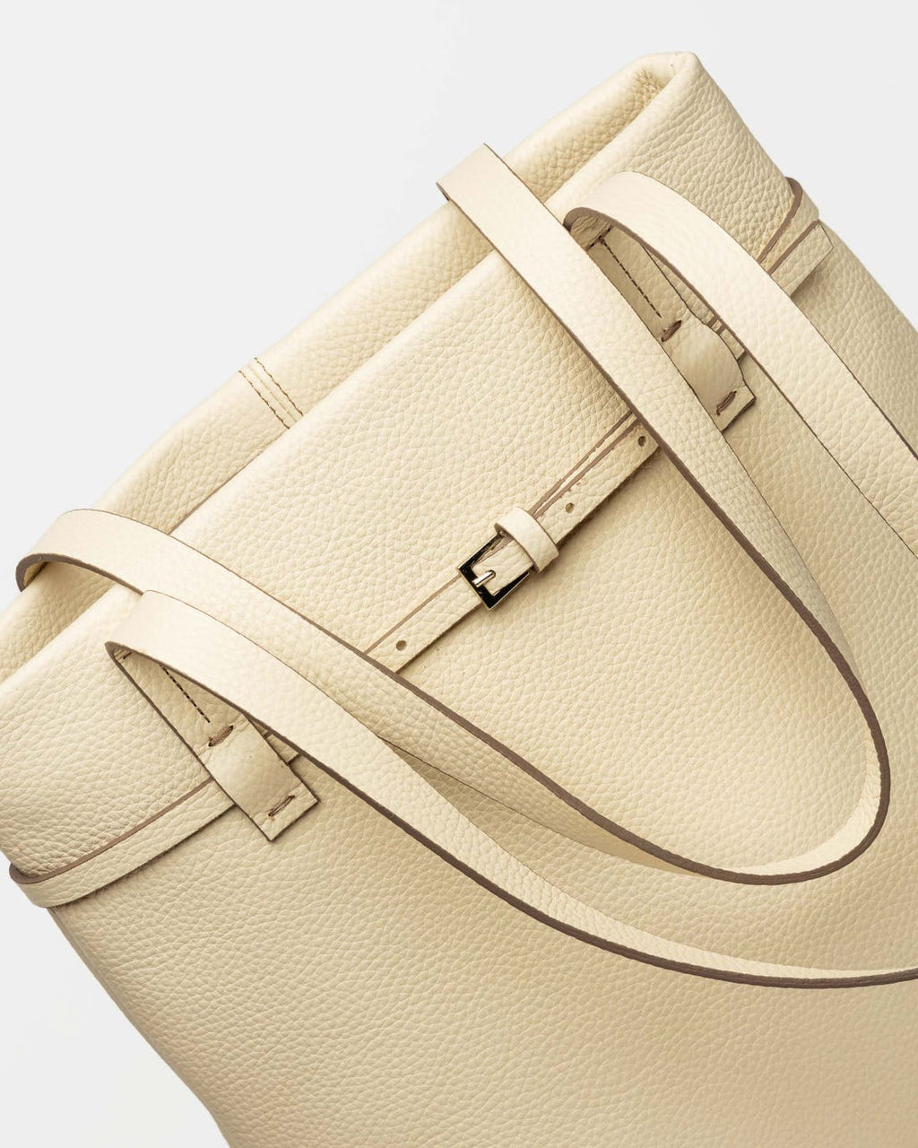 Shopper Bay en cuero graneado